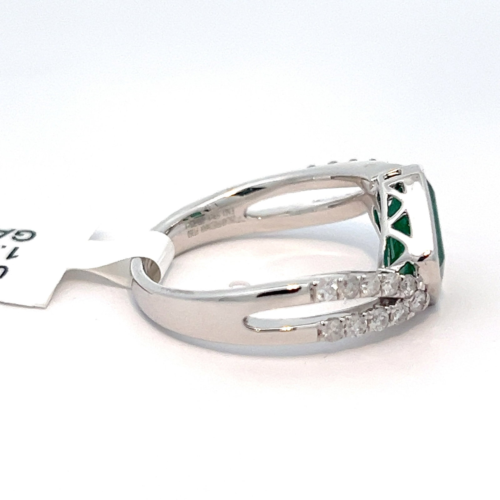 Platinum, Emerald and Diamond Ring with GGA Report - 5