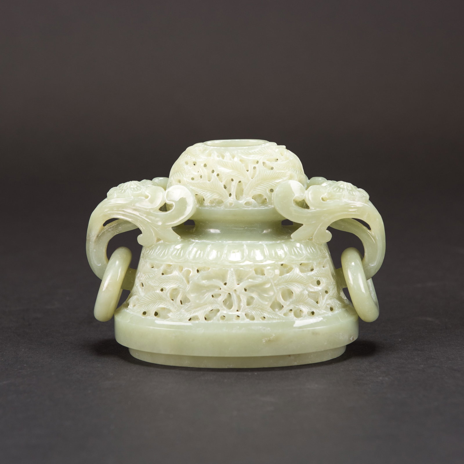 A CARVED CELADON WHITE JADE VASE AND COVER, MID-20TH CENTURY - 13