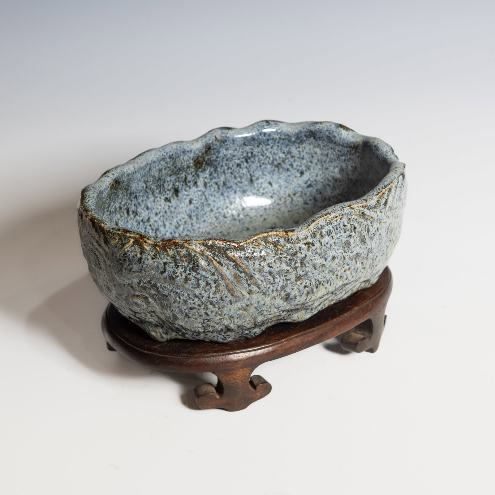 A Chinese Shiwan Glazed Basin with Base, Qing Dynasty - 2