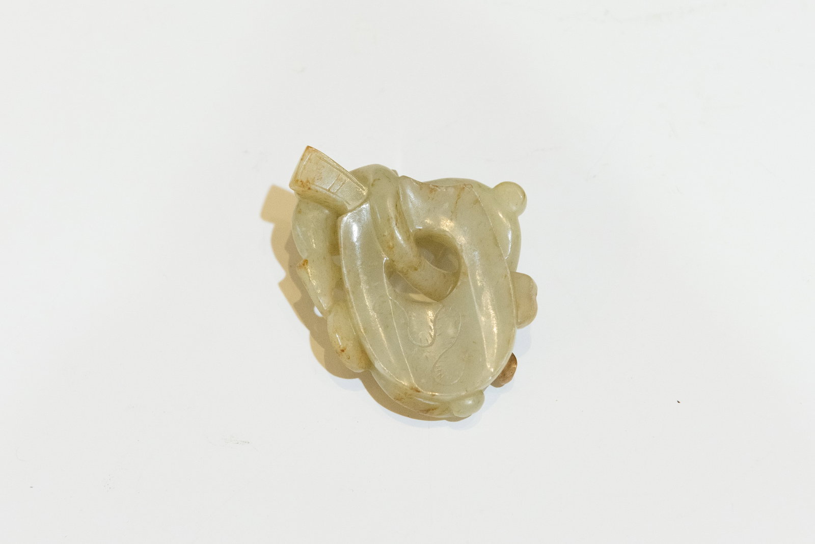 A CHINESE JADE CARVING - 6