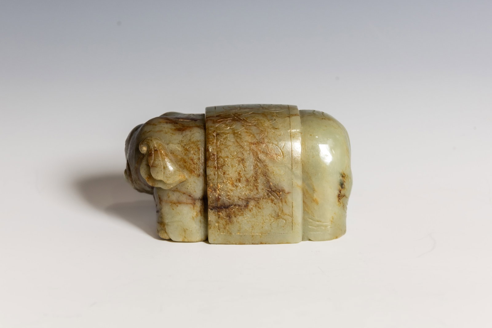 CHINESE WHITE JADE CARVING - 4