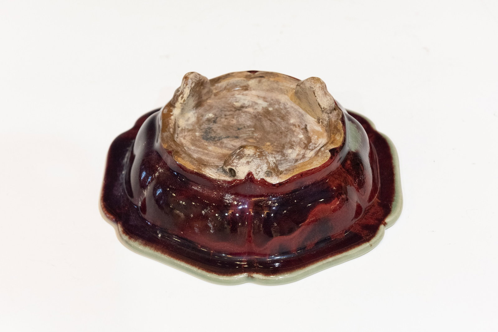 A CHINESE HEXAGONAL TRIPOD NARCISSUS BOWL - 7