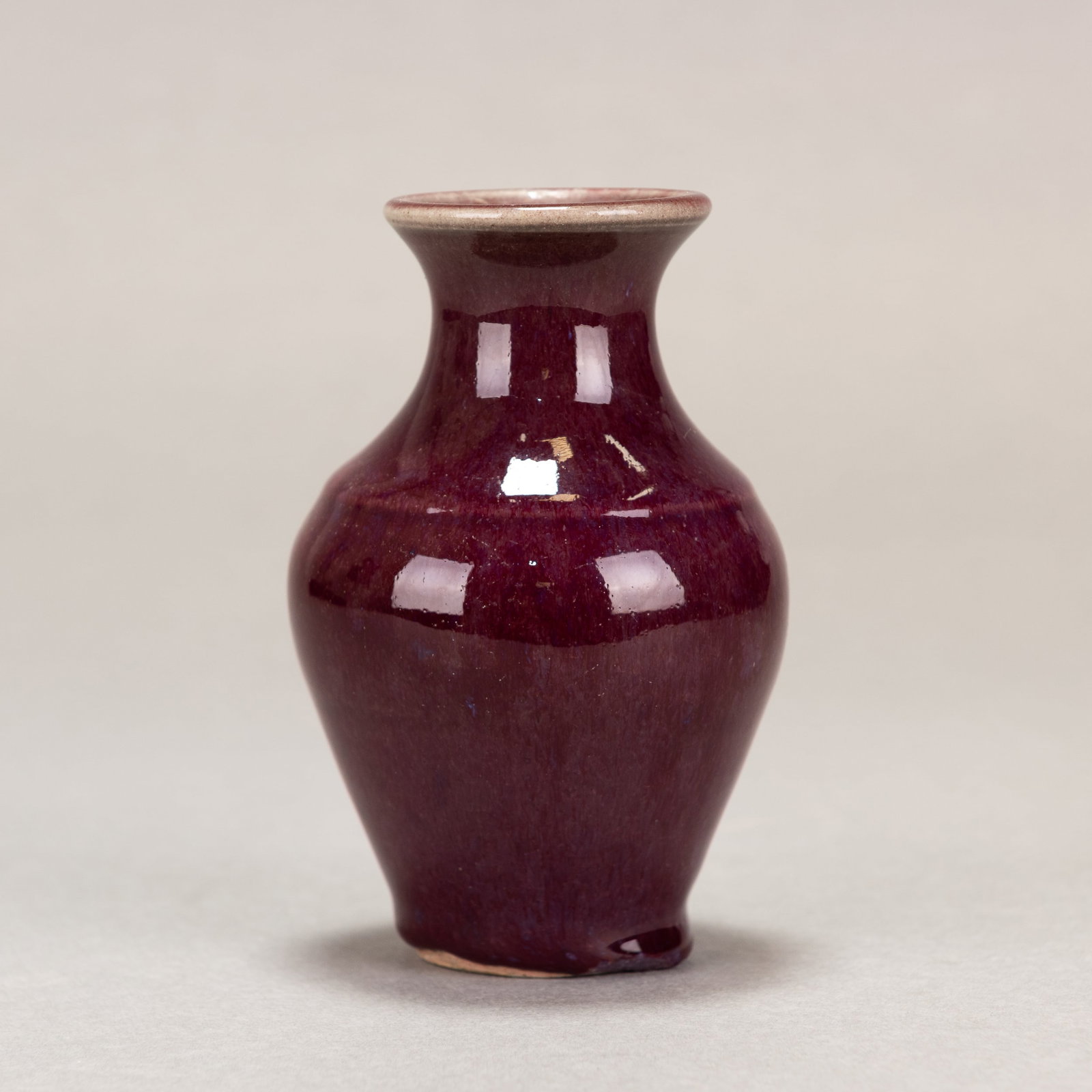 A CHINESE FLAMBE-GLAZED PORCELAIN VASE - 3