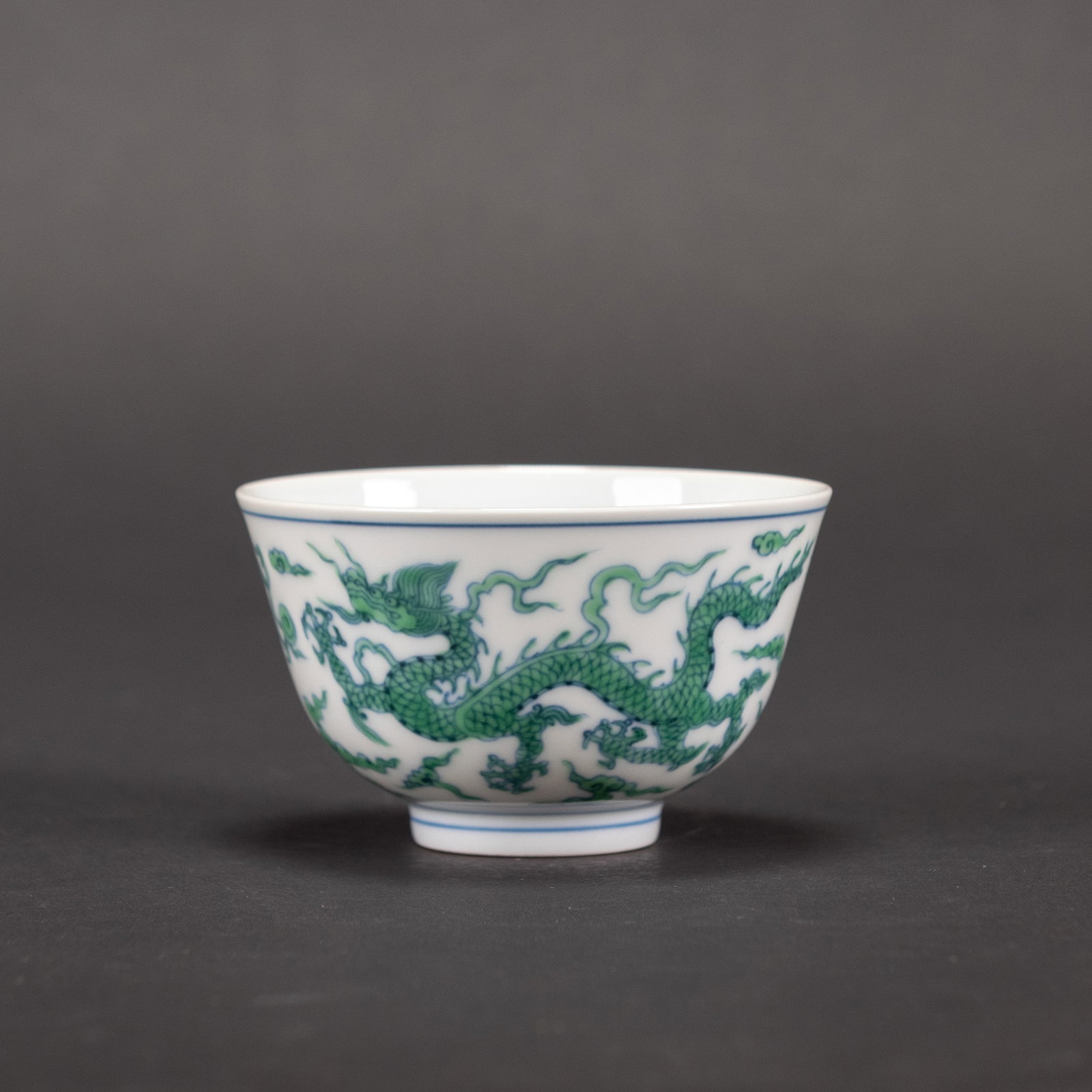 A DOUCAI 'DRAGON' CUP, CHENGHUA MARK - 3