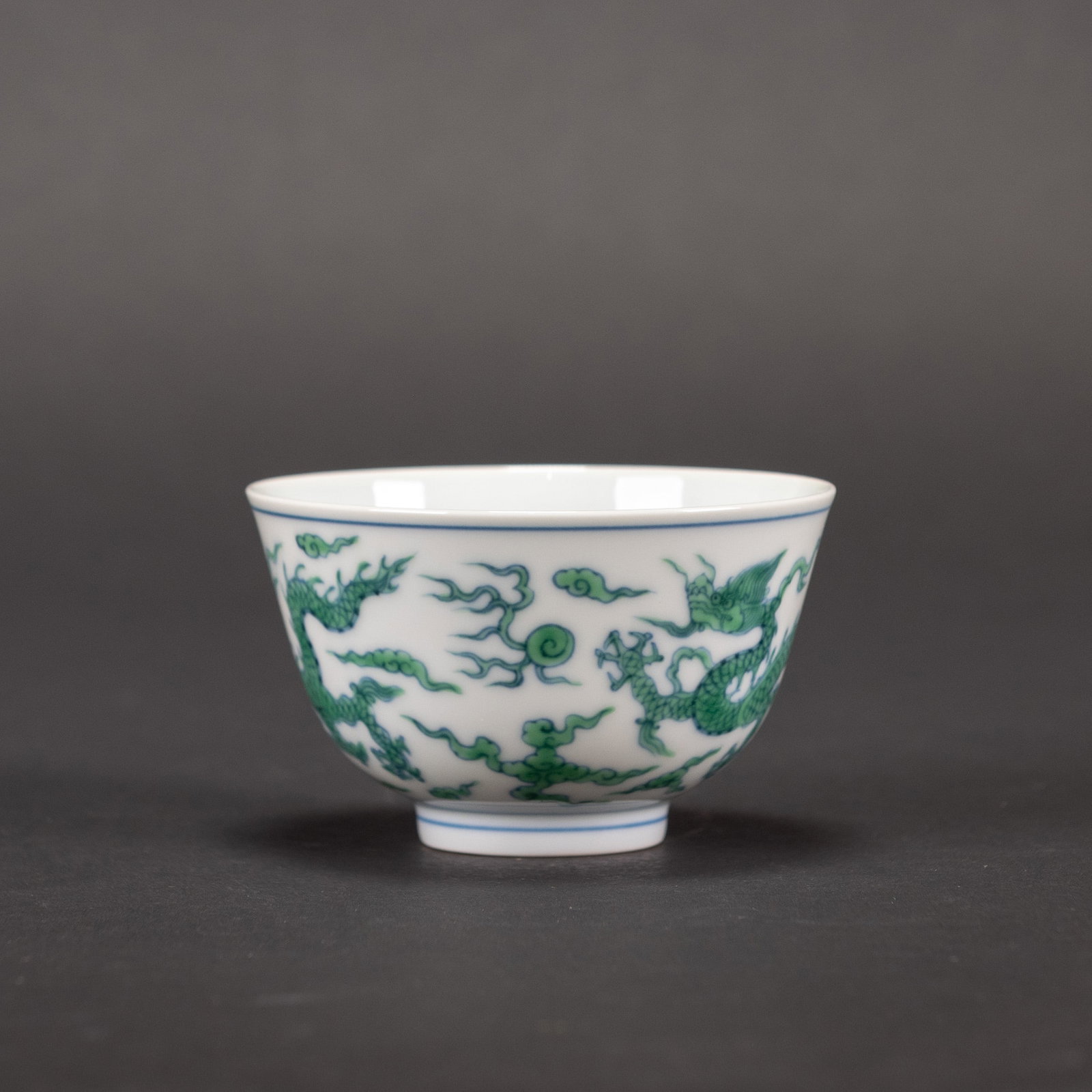 A DOUCAI 'DRAGON' CUP, CHENGHUA MARK - 4