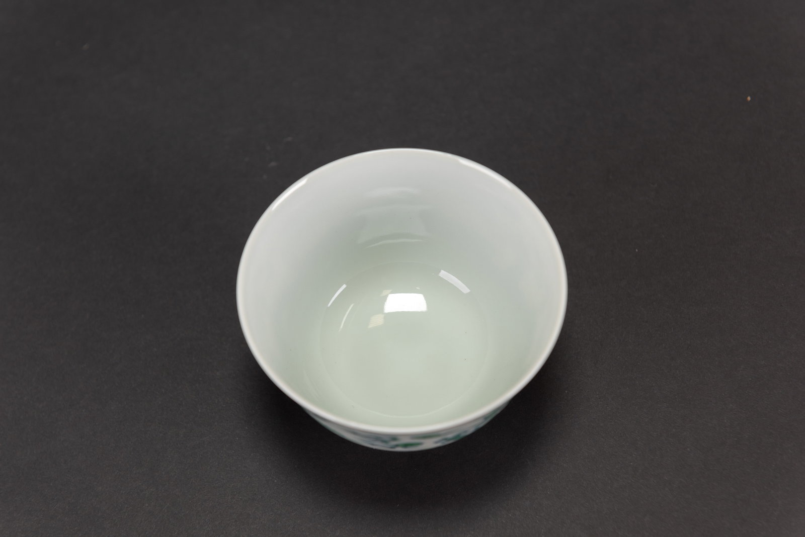 A DOUCAI 'DRAGON' CUP, CHENGHUA MARK - 6