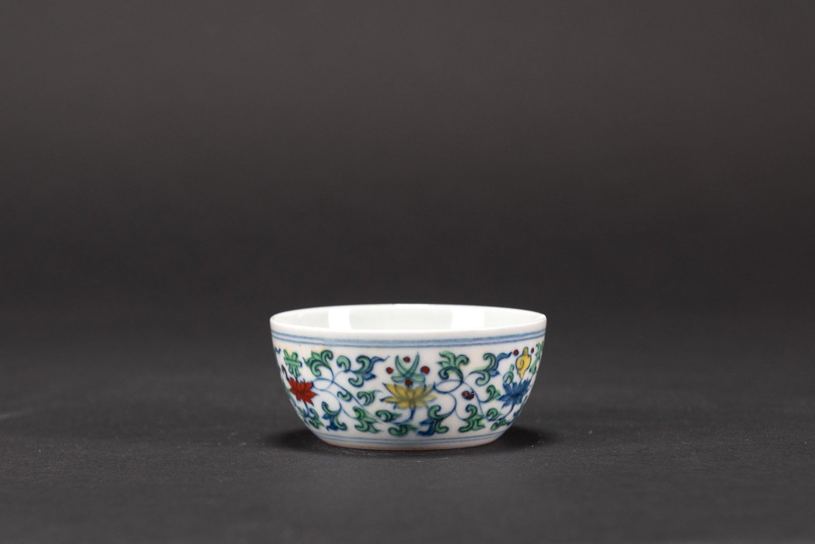 A DOUCAI 'LOTUS' CUP, CHENGHUA MARK - 2