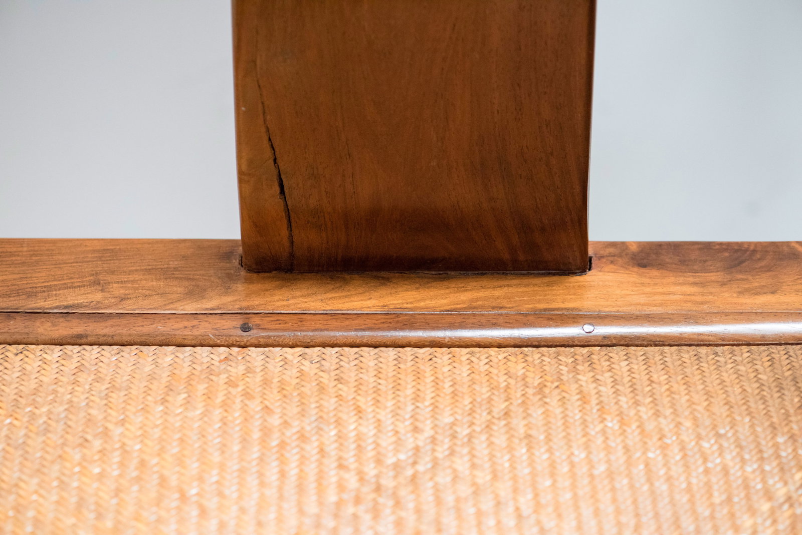 A HUANGHUALI CONTINUOUS HORSESHOE-BACK ARMCHAIR (Y) - 6