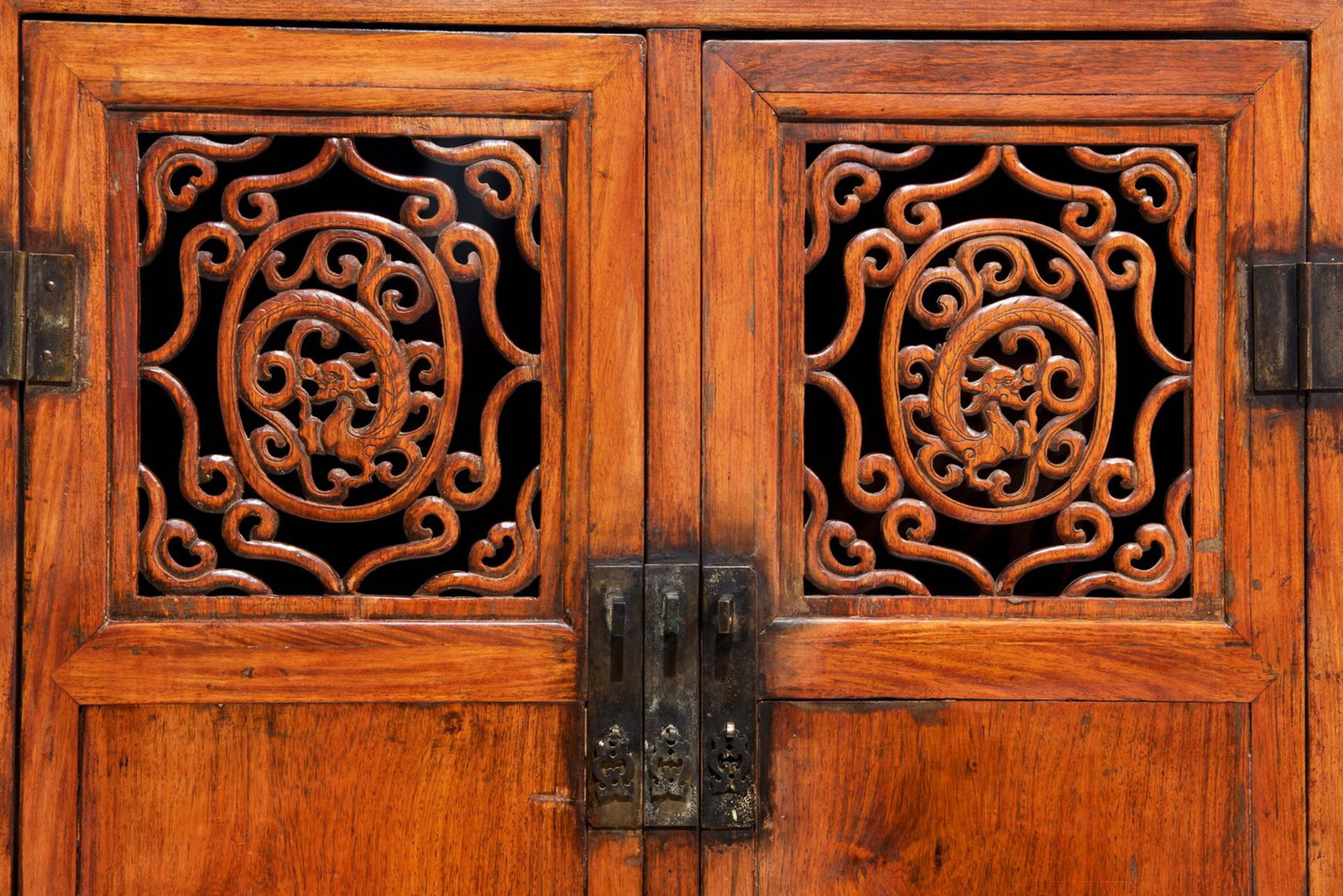 CHINESE HUANGHUALI TWO-DOOR CABINET (Y) - 2