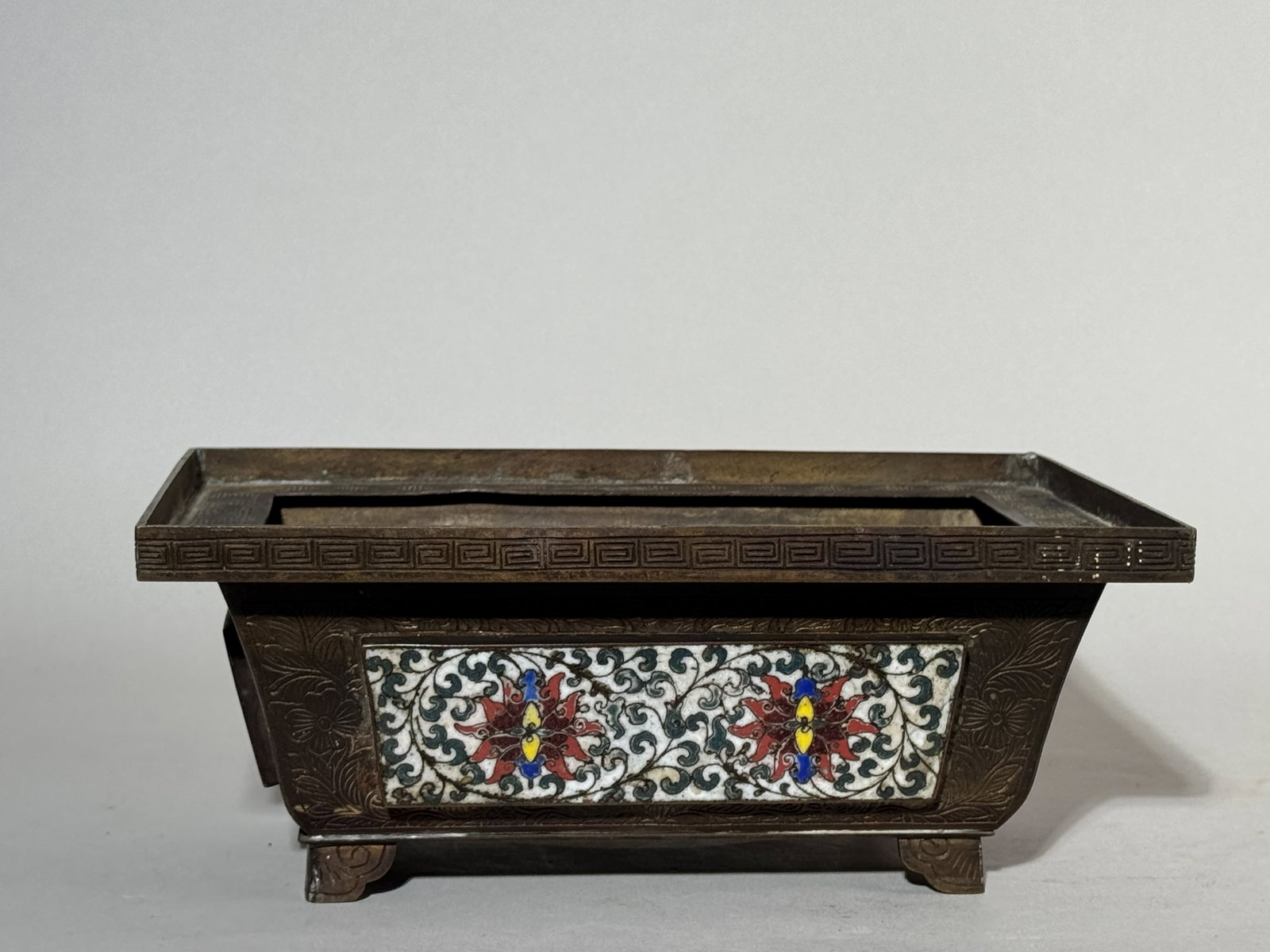 CHINESE CLOISONNE BONSAI PLANTER: A Chinese cloisonne bonsai planter. Note: This item is in New York, where it can be shipped from.