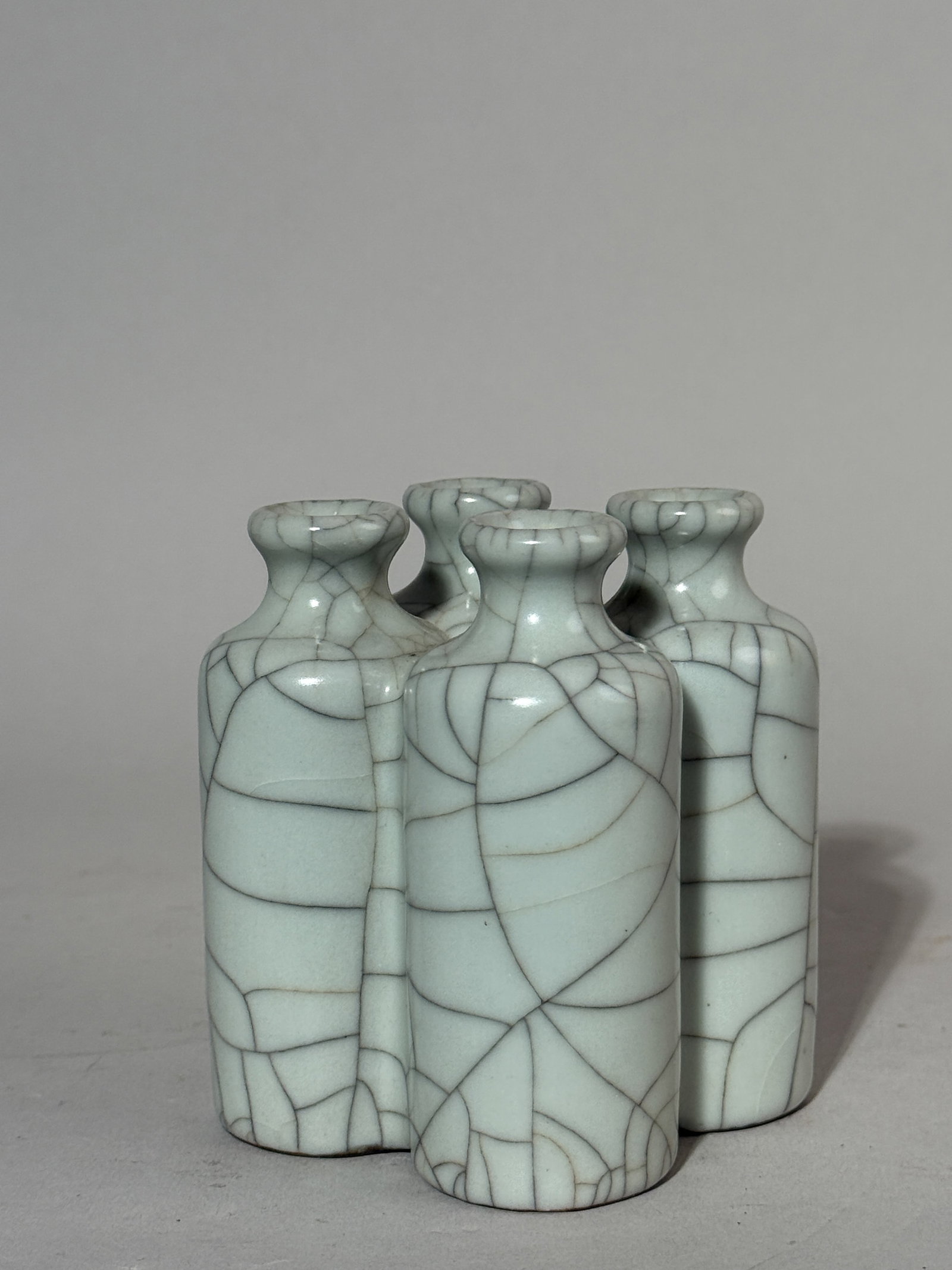 CHINESE FOUR-BODY JOINED VASE: A Chinese four-body joined vase, signed. Dimensions: Height: 4.25 in. (10.8 cm). Note: This item is in New York, where it can be shipped from.