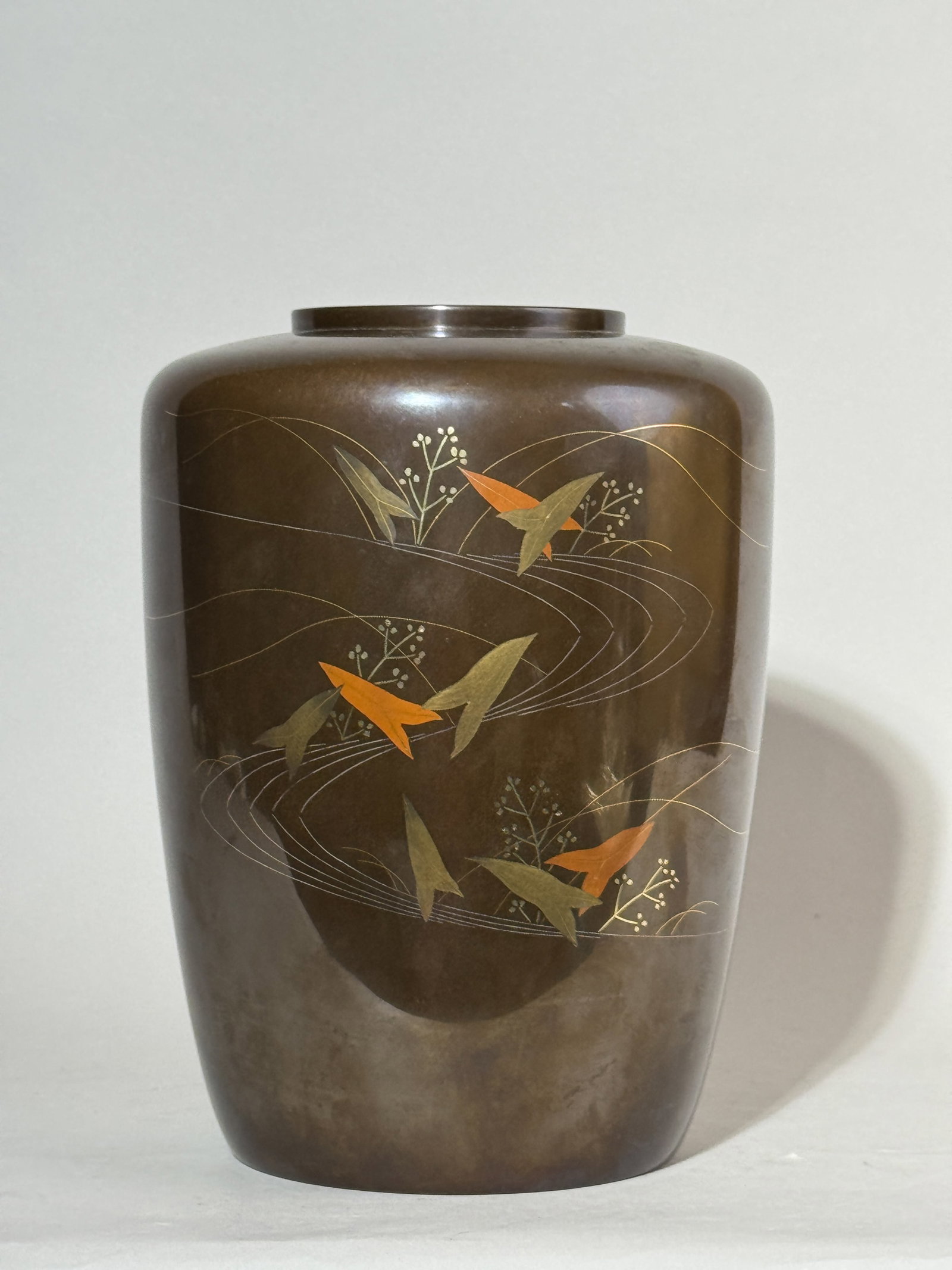 JAPANESE MIXED METAL VASE WITH AUTUMN LEAF (1 of 7)