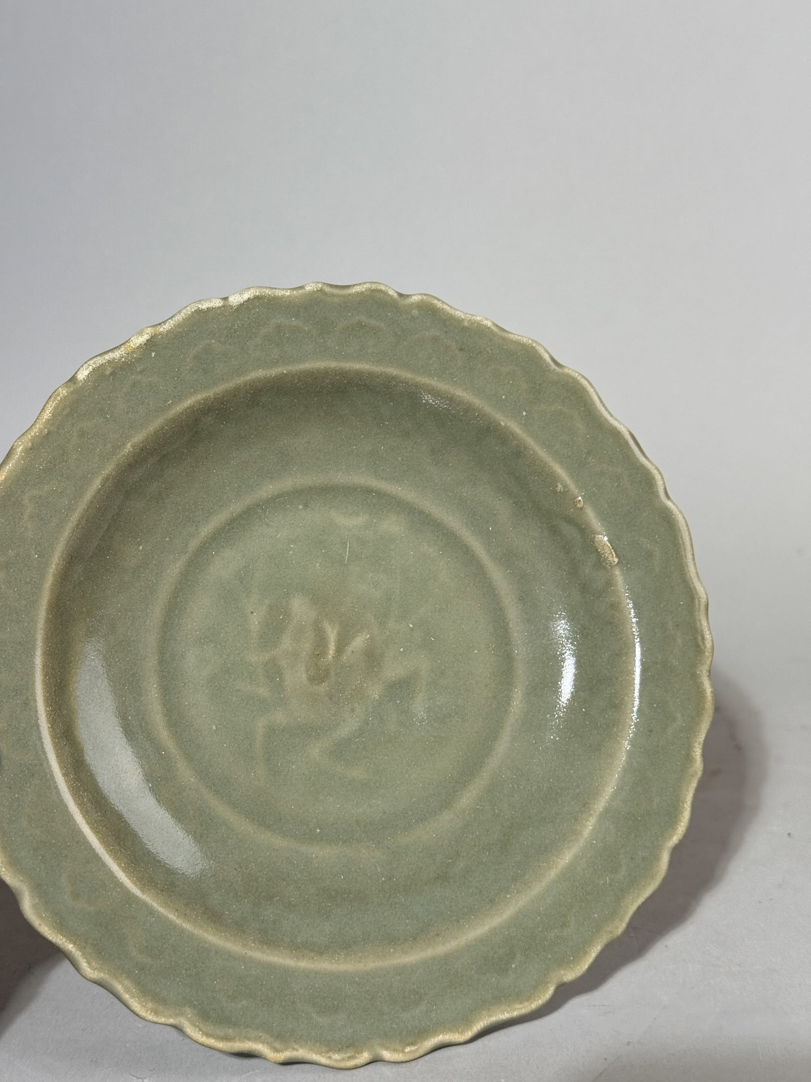 CHINESE CELADON PORCELAIN DISH (1 of 8)