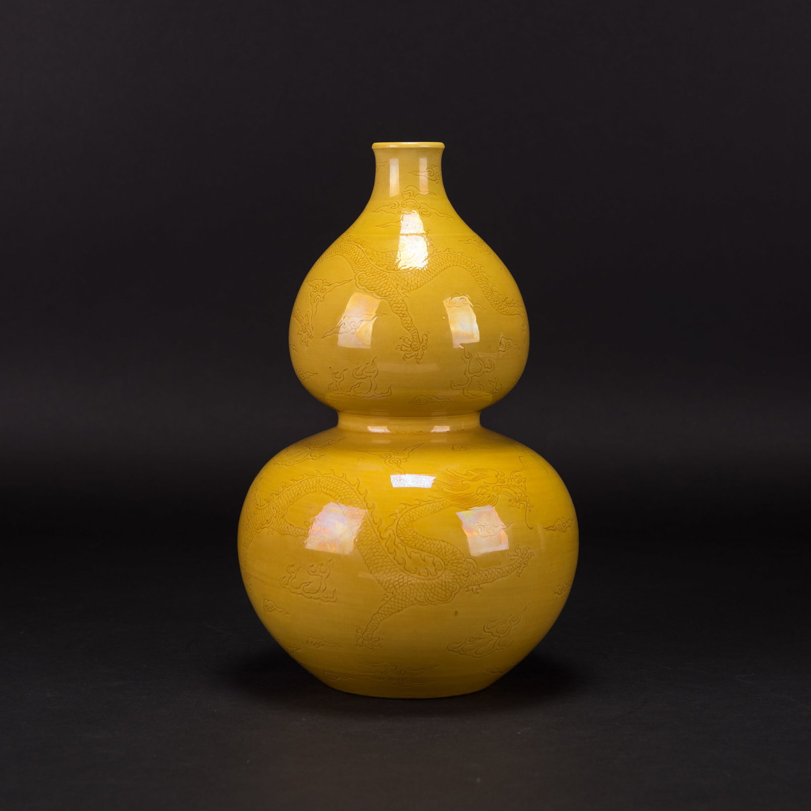 CHINESE YELLOW-GLAZED DOUBLE-GOURD "DRAGON" VASE (1 of 11)
