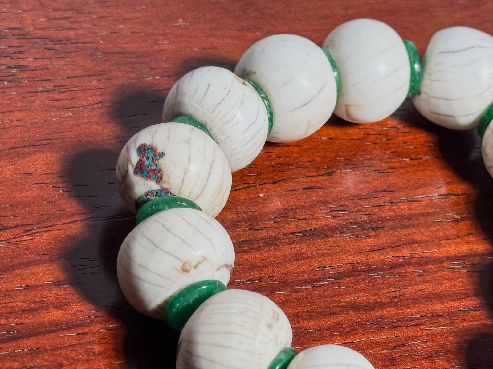 TIBETAN CONCH-SHELL BEAD HAND STRAND - 7