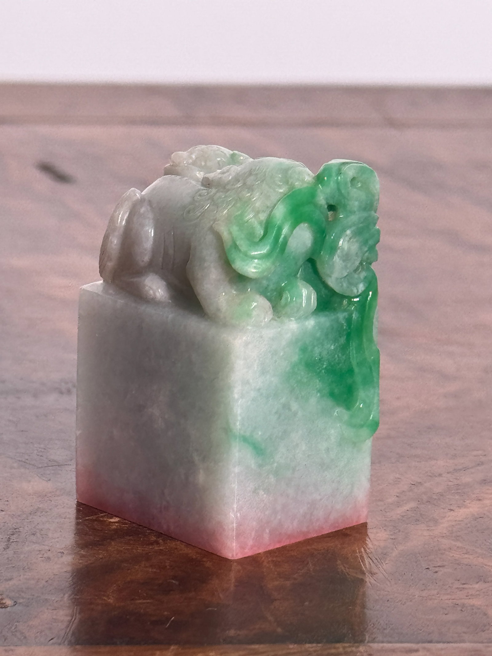 CHINESE JADEITE FOO LION SEAL: Chinese jadeite foo lion seal. Dimensions: Height: 1.75 in. (4.4 cm). Note: This item is in New York, where it can be shipped from.
