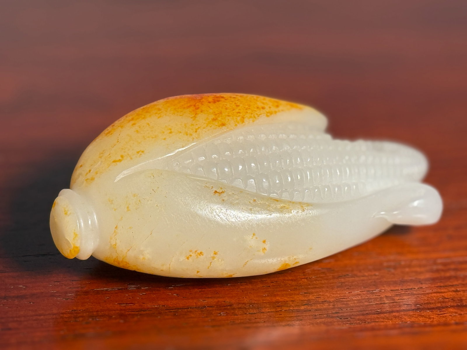 CHINESE WHITE JADE CORN CARVING - 2