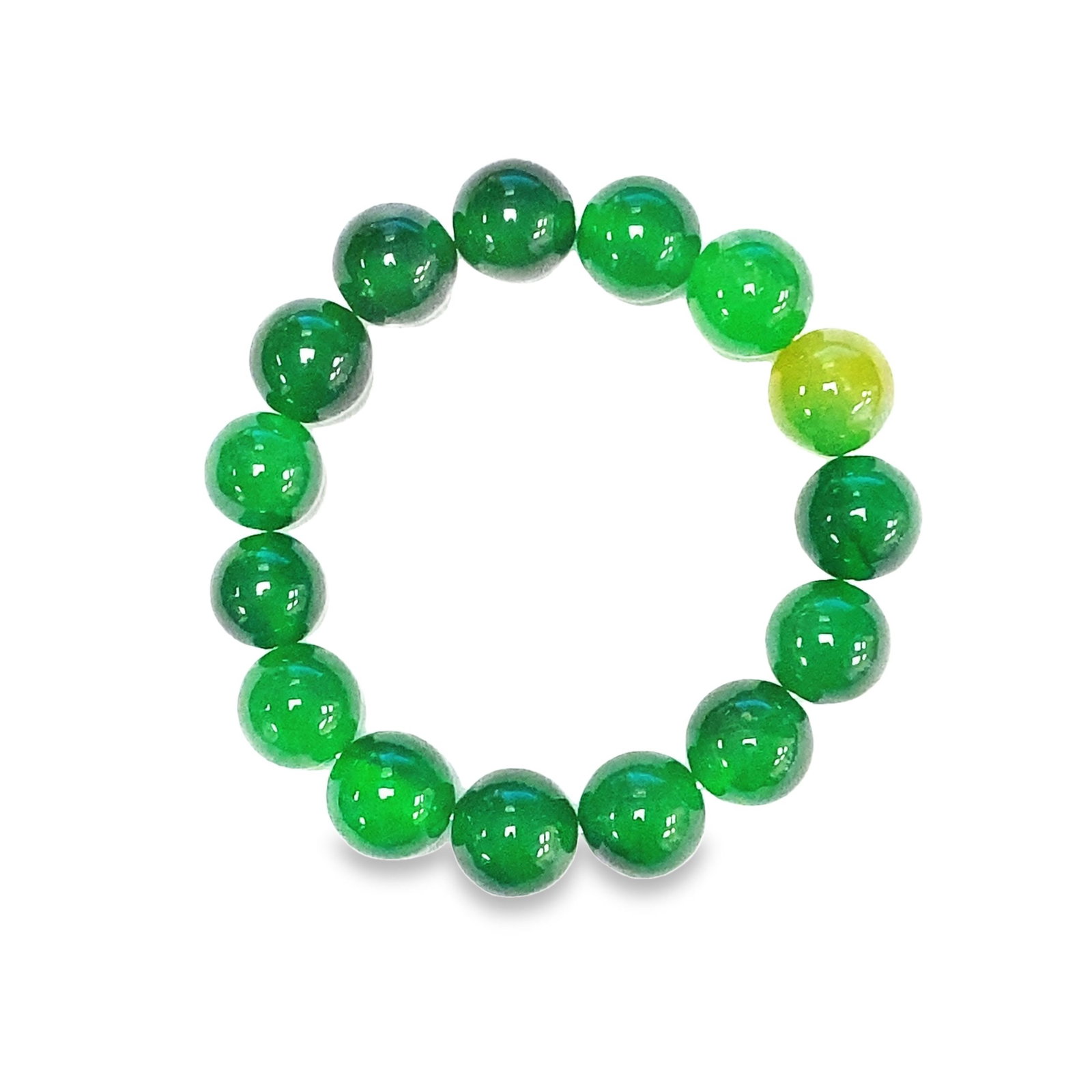 JADEITE BRACELET: Jadeite bracelet. D1.4 cm (x15)