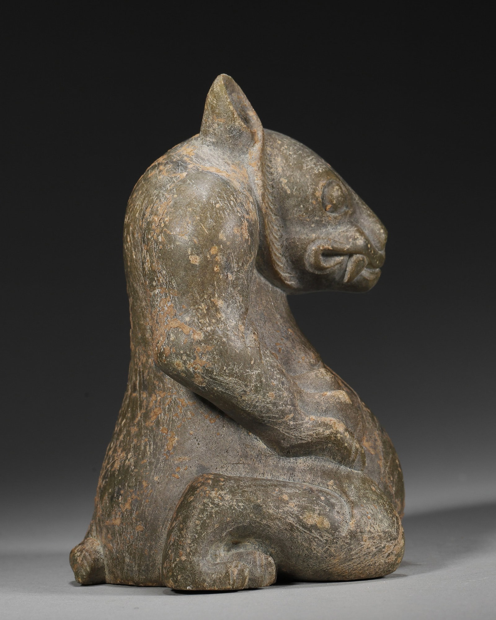 A STONE BEAR-FORM ORNAMENT - 5