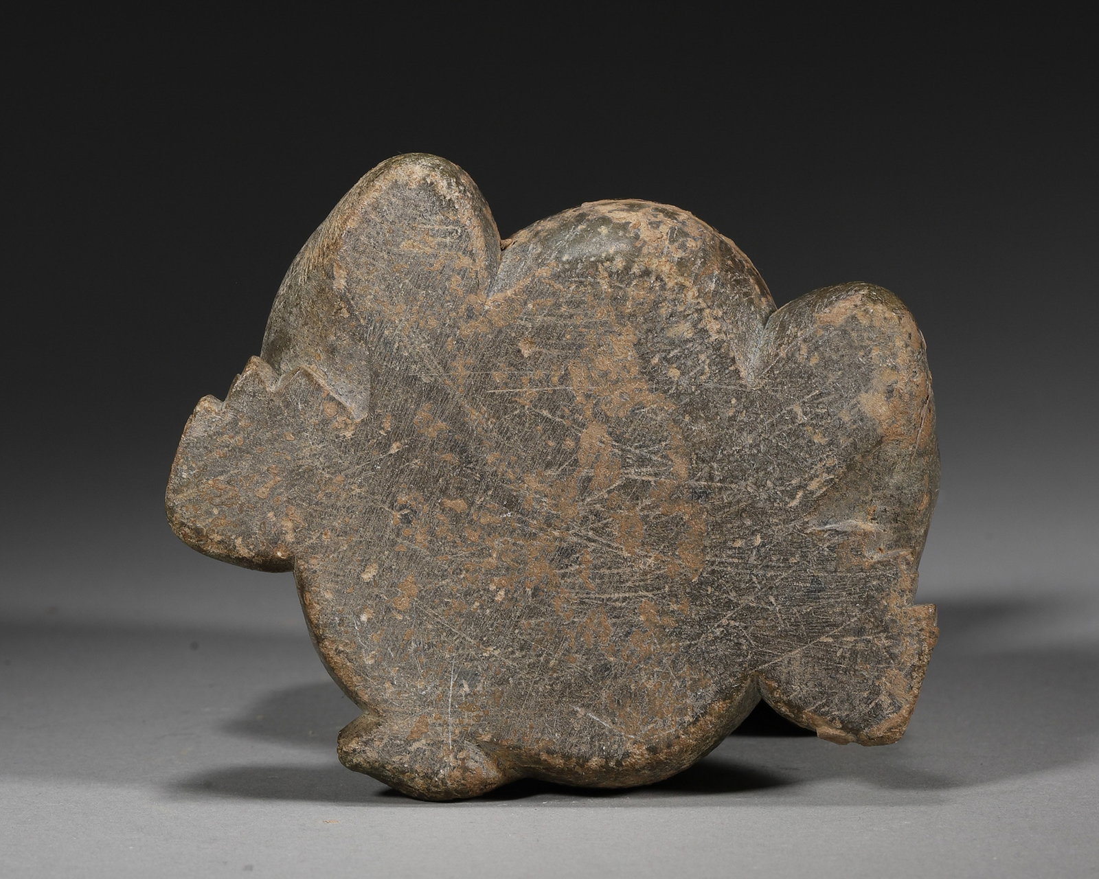 A STONE BEAR-FORM ORNAMENT - 7