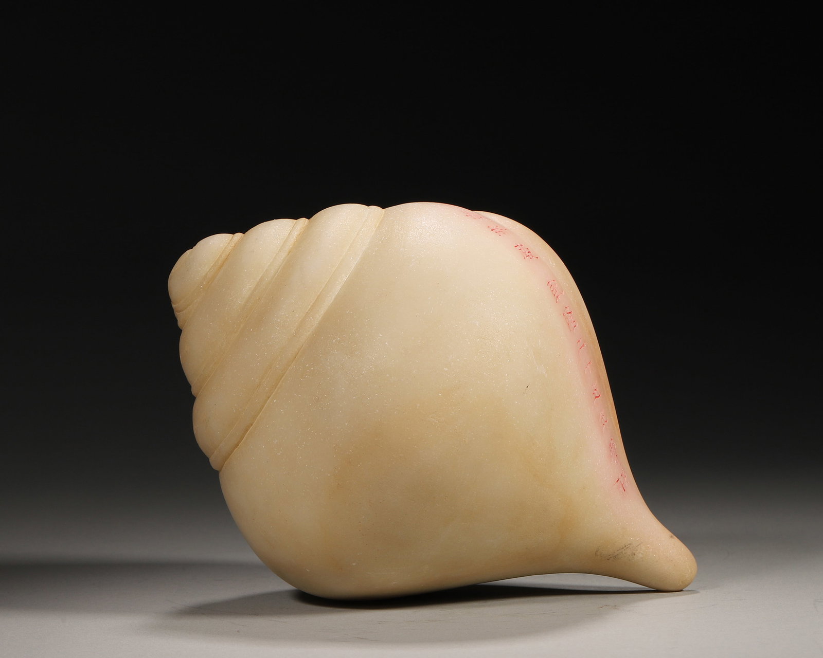 A WHITE JADE CONCH-FORM ORNAMENT - 3