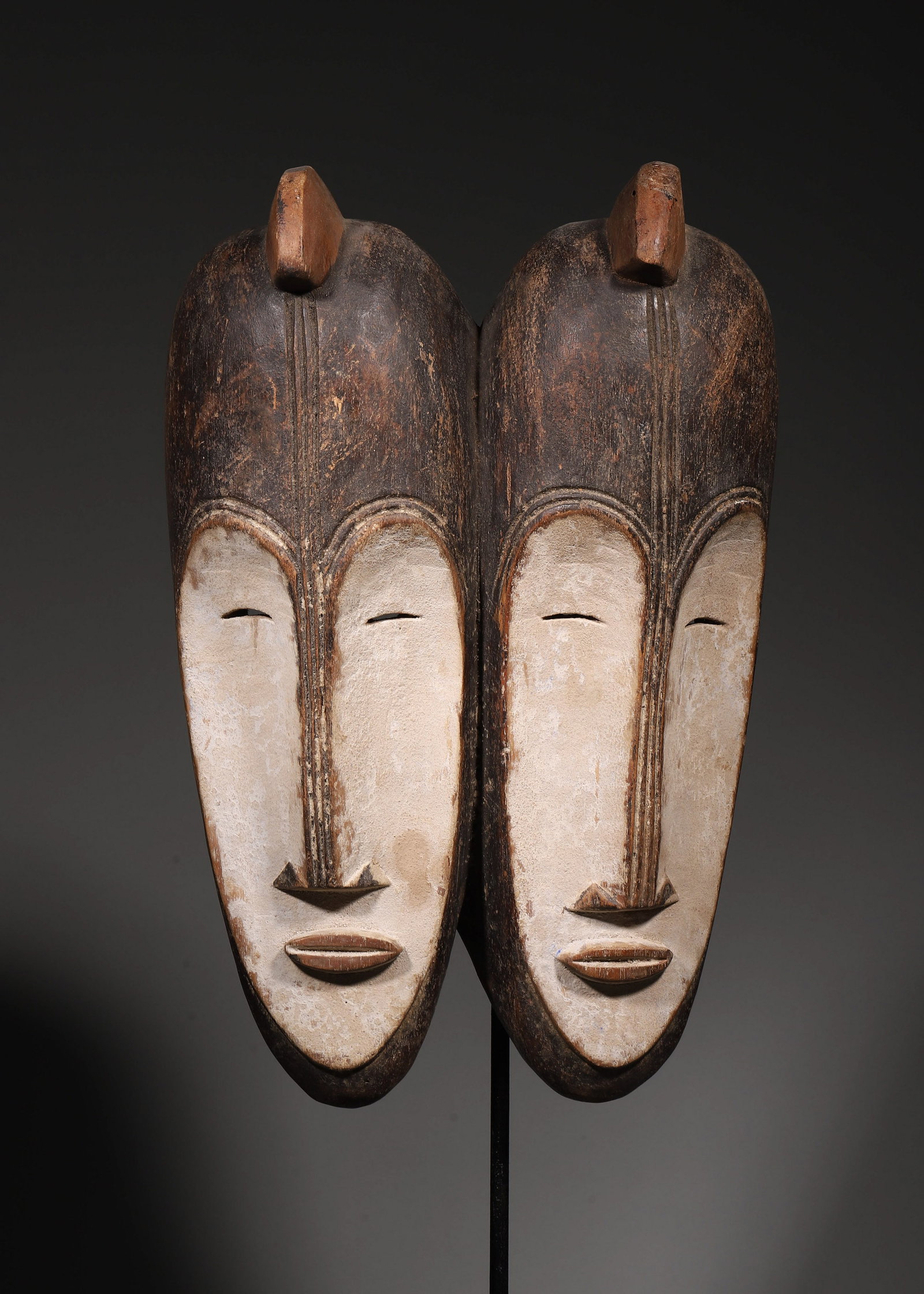 A FANG CARVED WOOD DOUBLE-FACE MASK (1 of 8)