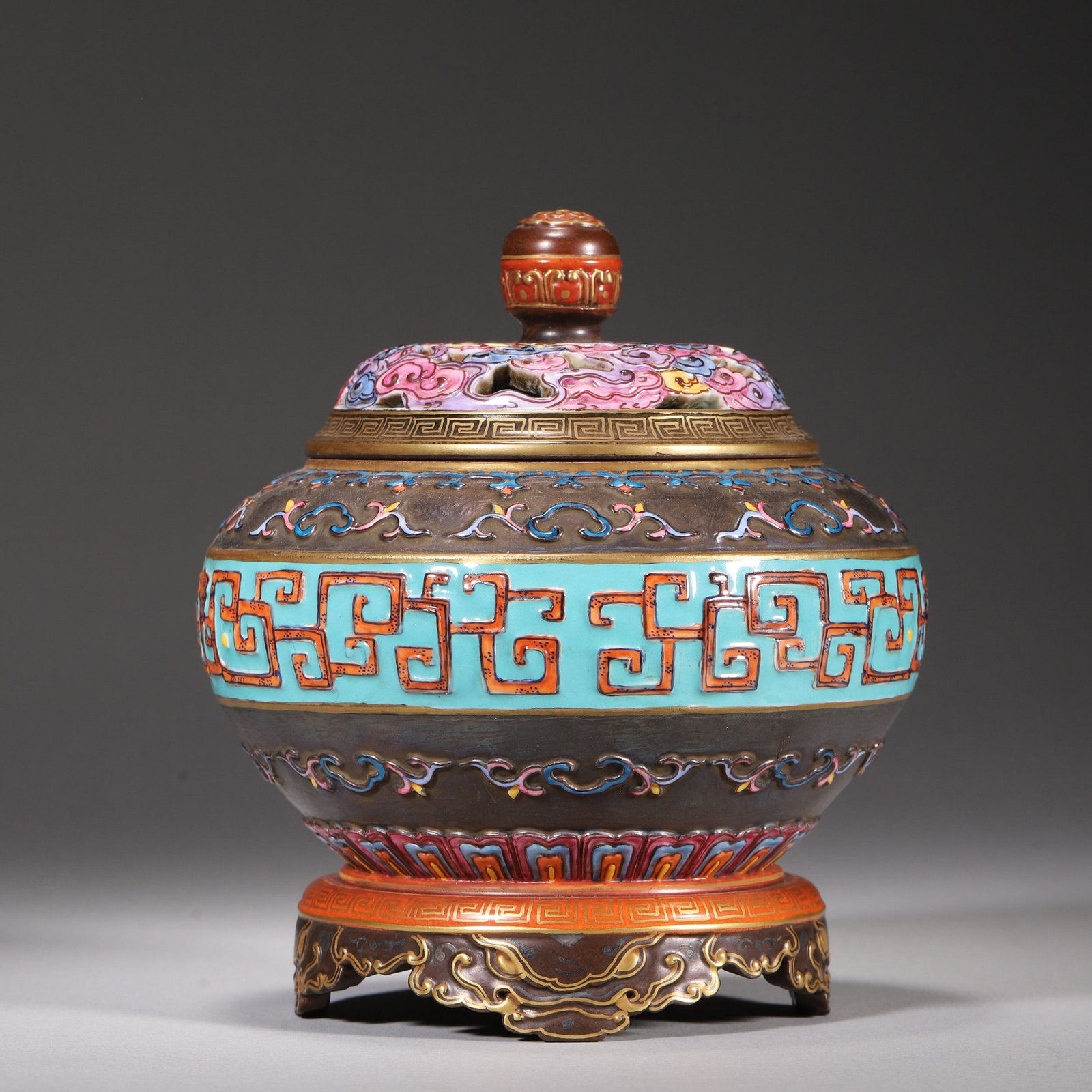 A PAINTED-ENAMEL BRONZE CENSER AND COVER WITH DRAGON MOTIFS (1 of 7)