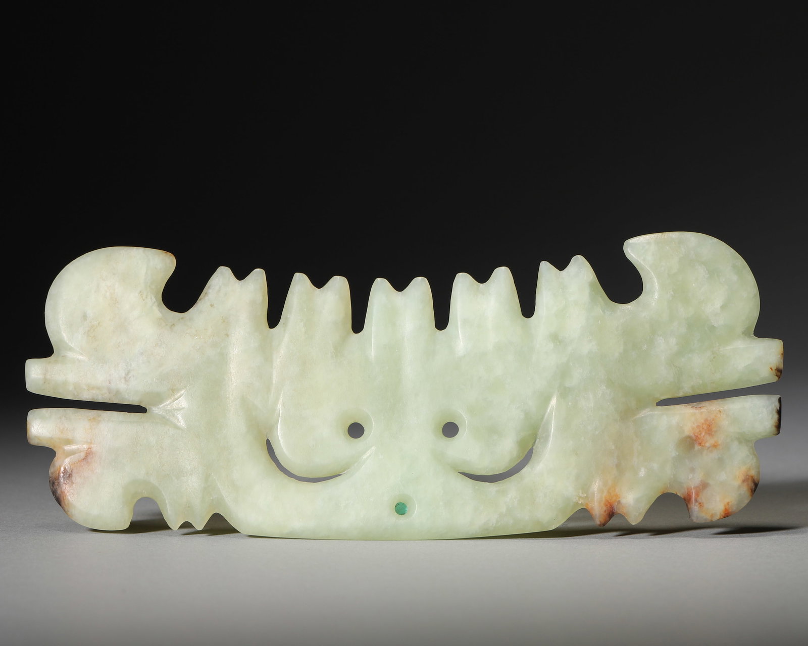 A JADE HOOKED-CLOUD PENDANT (1 of 7)