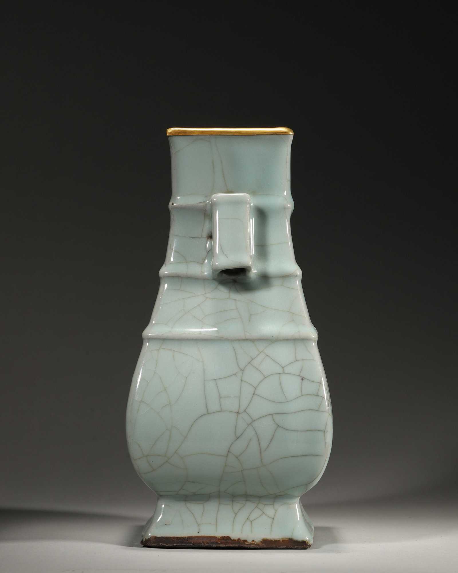 A GUAN-TYPE CELADON VASE WITH LOOP HANDLES - 3
