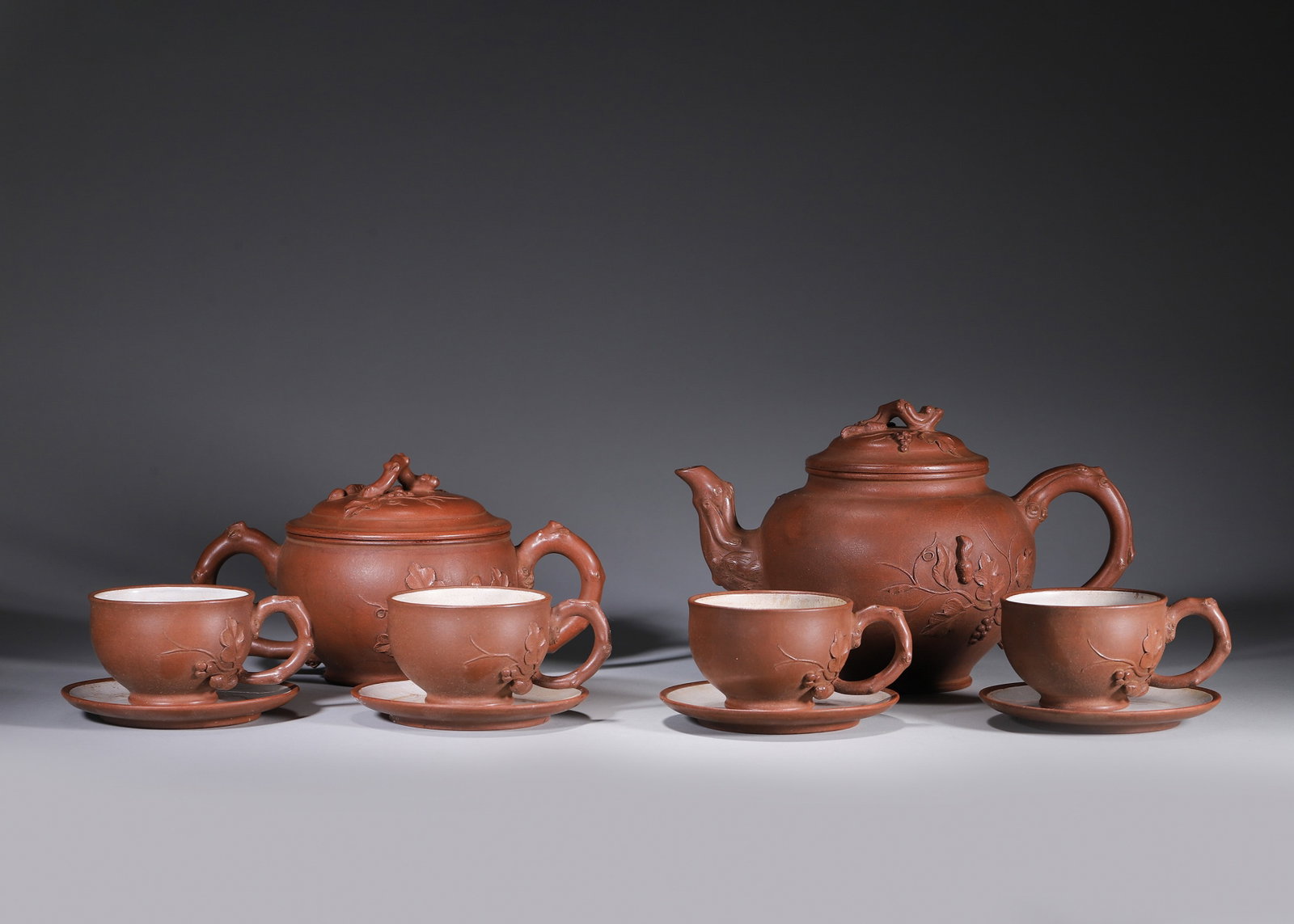 A ZISHA 'SQUIRREL AND GRAPE' TEA SET (1 of 15)