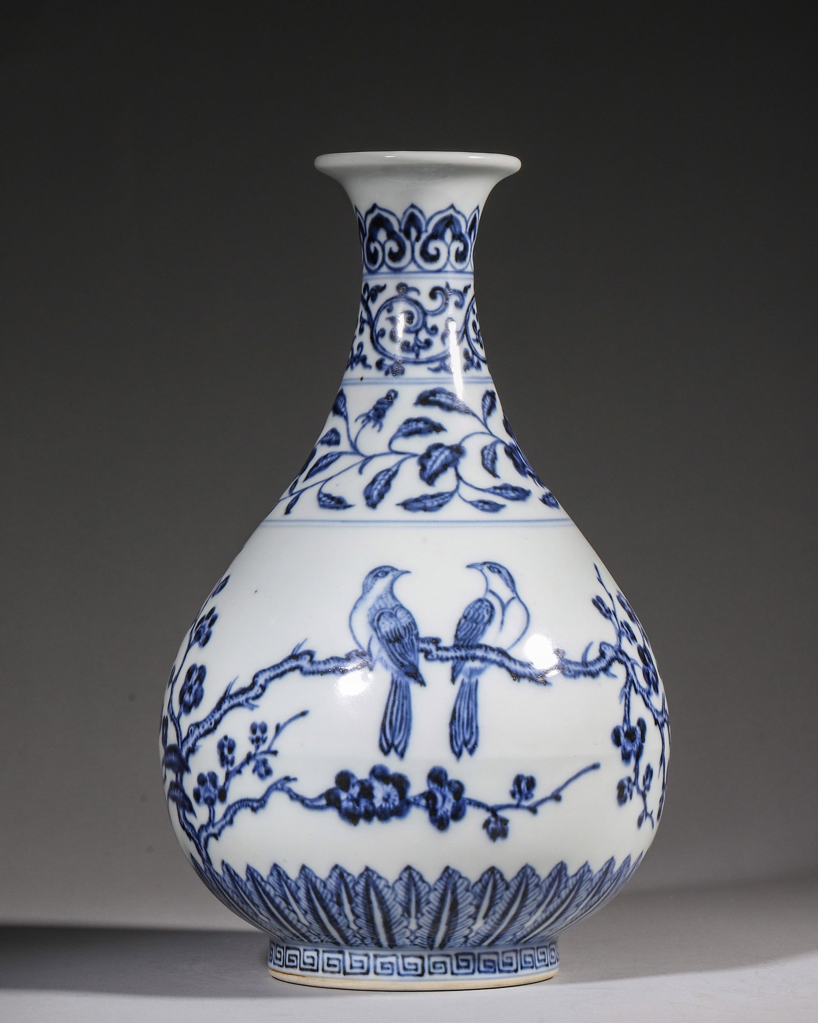 A BLUE-AND-WHITE 'MAGPIE AND PLUM' YUHUCHUN VASE (1 of 9)