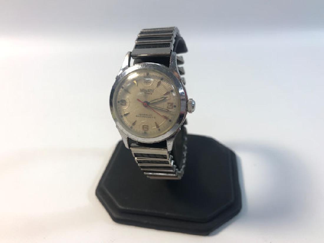 Grewaco Wrist Watch 17 Jewel Watch. Incabloc