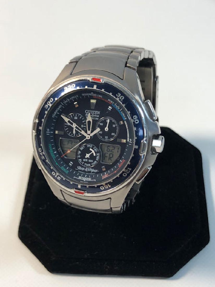 citizen watch analog digital