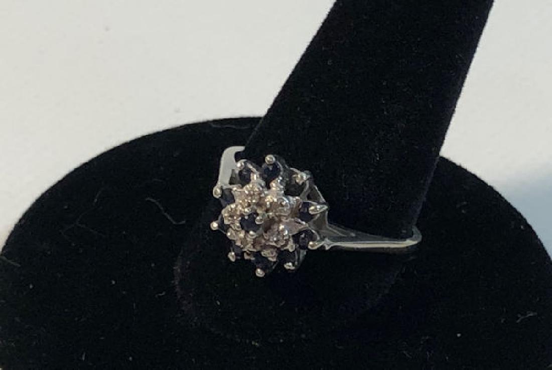 10KT PLUMB GOLD CLUSTER RING ~ WHITE GOLD SIZE 6.5 (1 of 8)