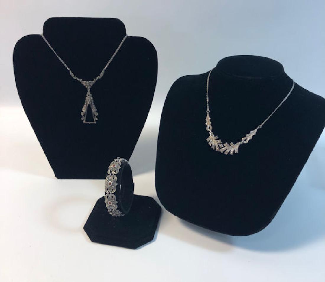 SILVER AND MARCASITE JEWELRY LOT ~ 16" CHOKER LENGTH (1 of 7)