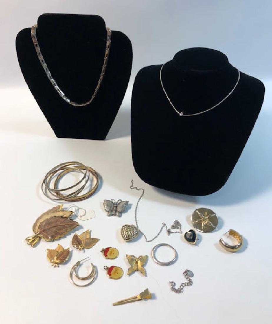 MISCELLANEOUS JEWELRY AND ACCESSORIES ~ LOT INCLUDES: (1 of 9)
