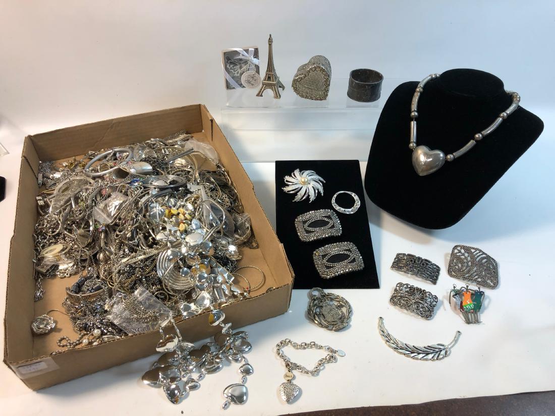 BOX LOT FASHION & COSTUME JEWELRY ~ ASSORTED SILVER (1 of 9)