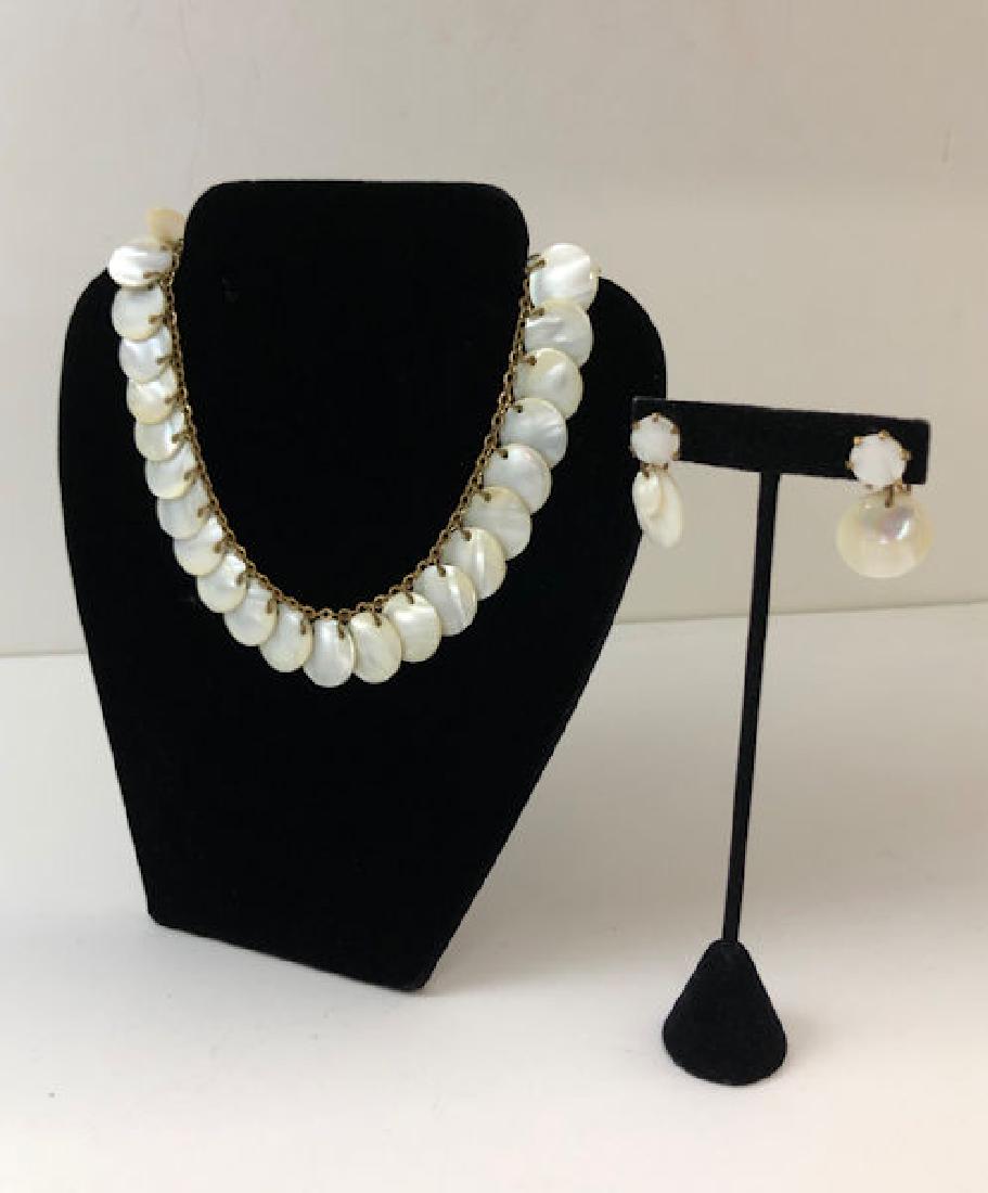 MOTHER OF PEARL JEWELRY SET ~ VINTAGE 14" CHOKER LENGTH: MOTHER OF PEARL JEWELRY SET ~ VINTAGE 14" CHOKER LENGTH NACRE DISK NECKLACE ONGF CHAIN W S HOOK CLASP & MATCHED SCREWBACK DANGLE EARRINGS