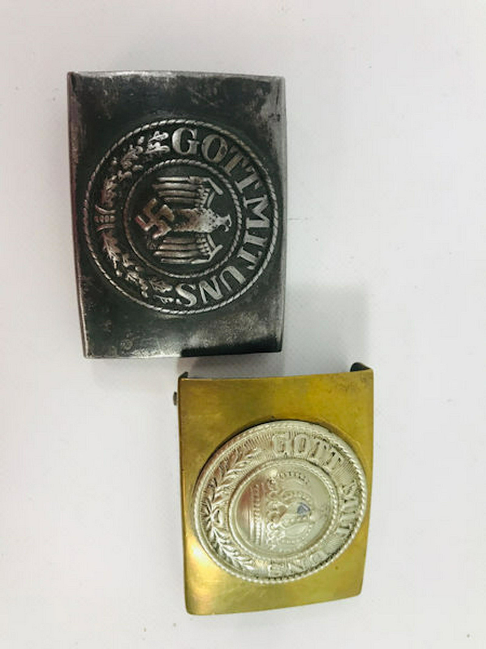 LOT WWI AND WWII GERMAN BELT BUCKLES: LOT WWI AND WWII GERMAN BELT BUCKLES