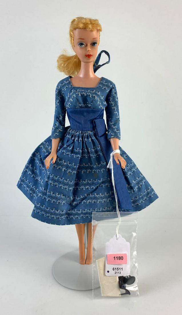 #4 BLONDE PONYTAIL BARBIE WEARING "LET'S DANCE" #978 (1 of 3)