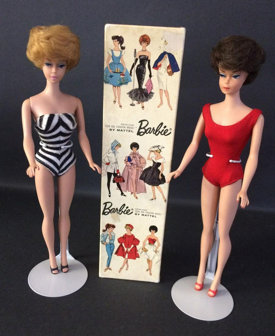 (2) #850 BUBBLE CUT BARBIES IN ORIGINAL SWIMSUITS. (1 of 1)