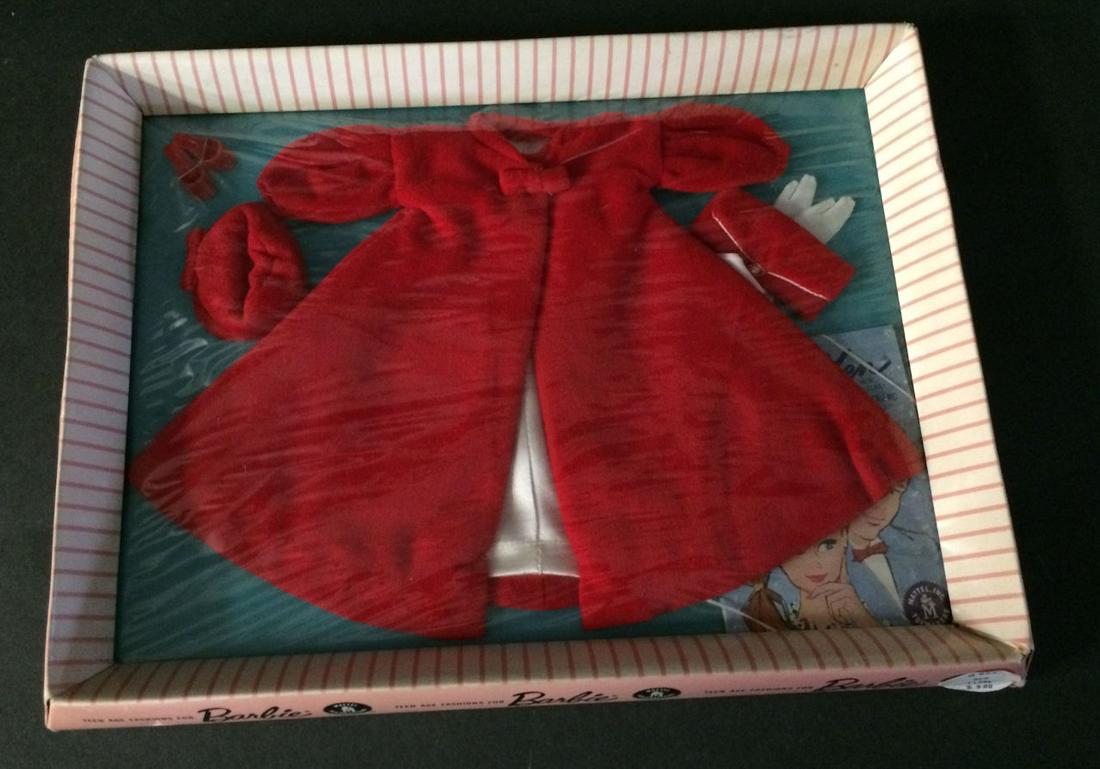 BARBIE OUTFIT "RED FLAME" #939 IN ORIGINAL PACKAGING.: BARBIE OUTFIT "RED FLAME" #939 IN ORIGINAL PACKAGING. BOX COLOR IS GOOD, ORIGINAL CELLO INTACT, RETAINS PRICE STICKER.