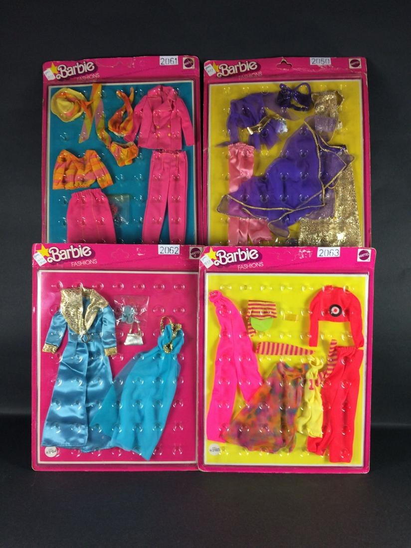 4 BARBIE FASHIONS IN ORIGINAL PACKAGING INCLUDING NO. (1 of 6)