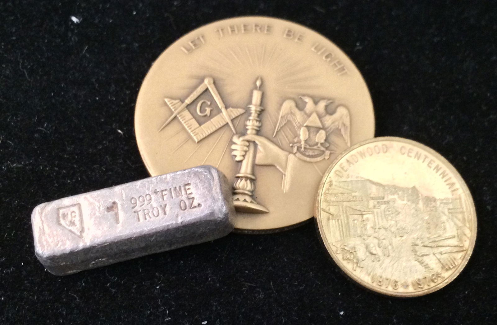 MIXED LOT INCLUDING 1 TROY OZ .999 FINE SILVER BAR, (1 of 1)