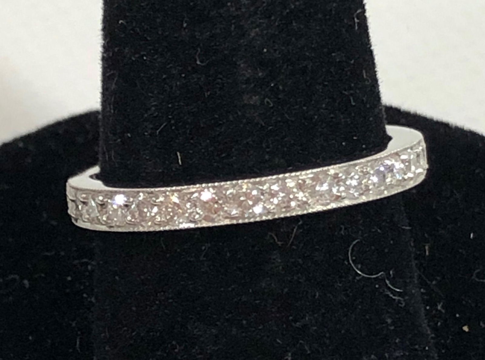 PLATINUM AND DIAMOND BAND ~ SIZE 5 (1 of 10)