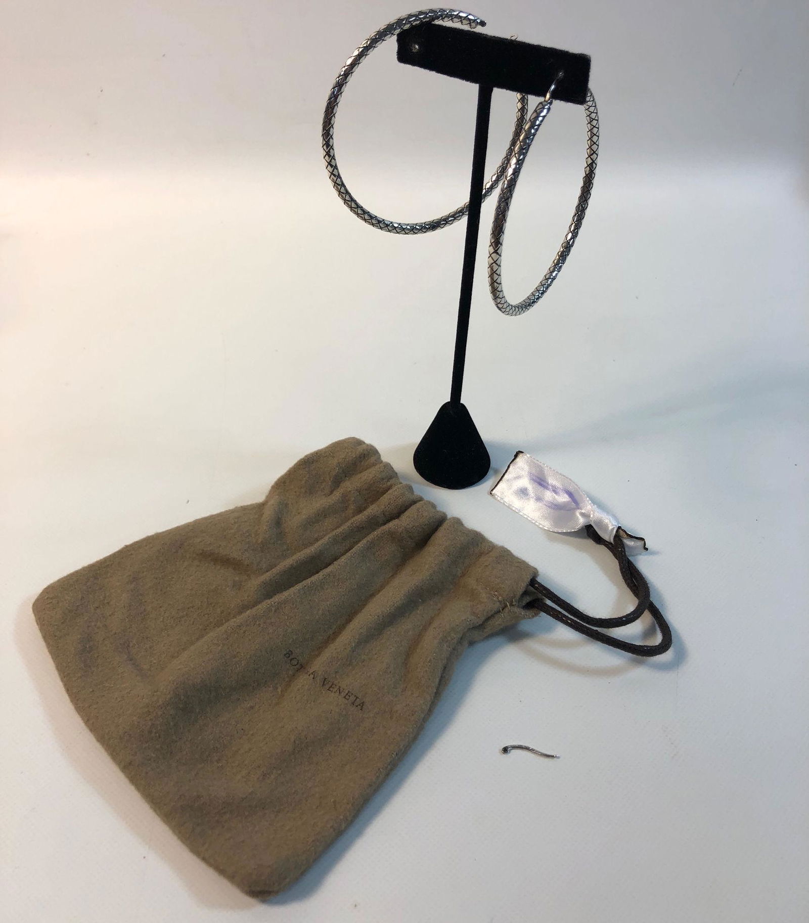 STERLING SILVER HOOP EARRINGS FROM BOTTEGA VENETA (1 of 7)