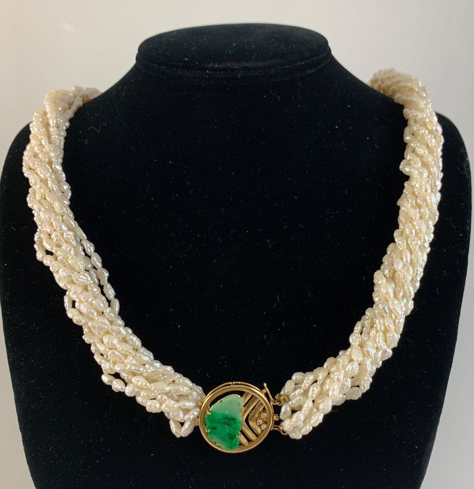 ONE PEARL NECKLACE W/GOLD, DIAMOND & JADE ACCENTS (1 of 3)