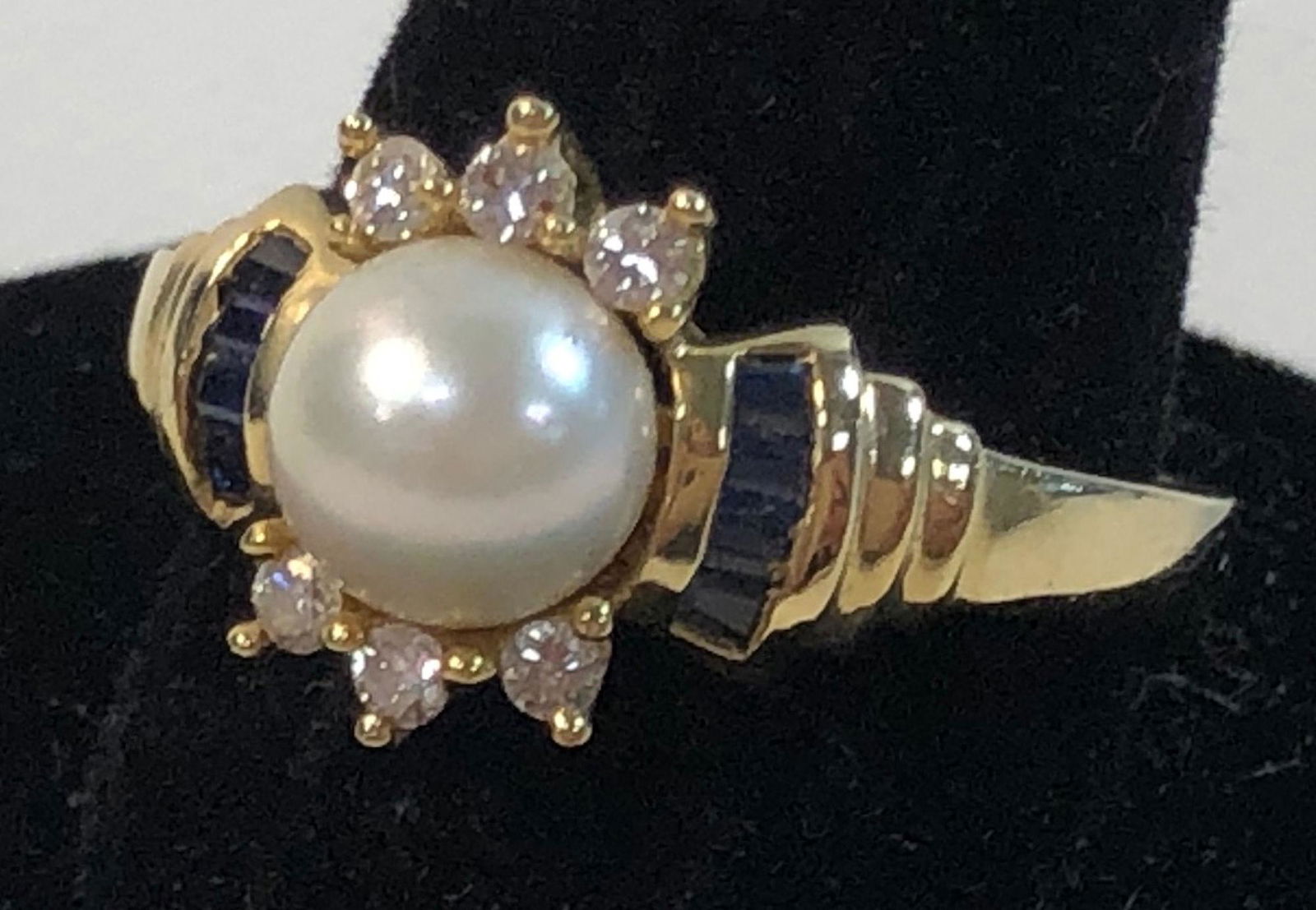 14KT PEARL RING (1 of 9)