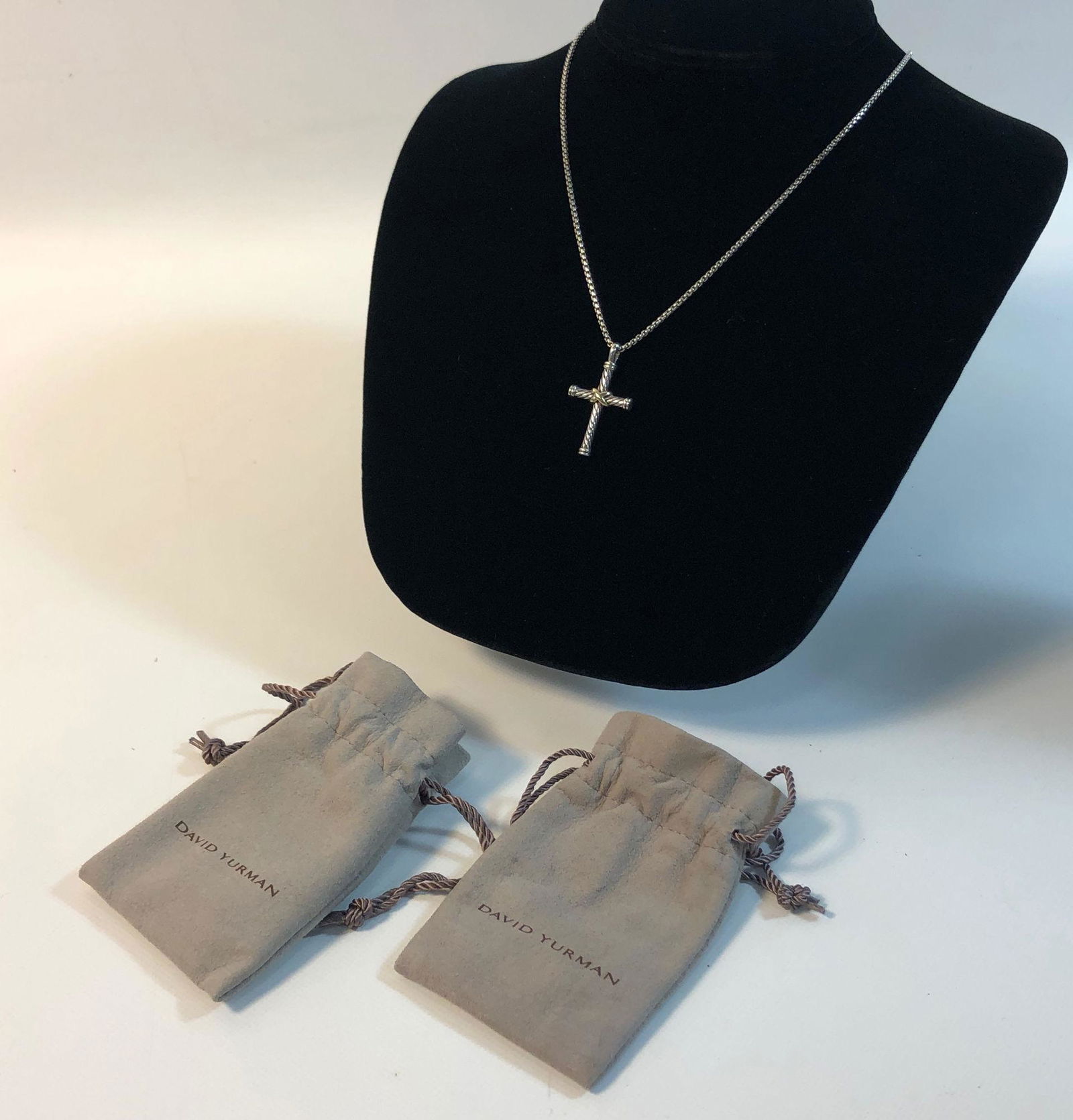 DAVID YURMAN CABLE COLLECTIBLES X CROSS NECKLACE (1 of 6)