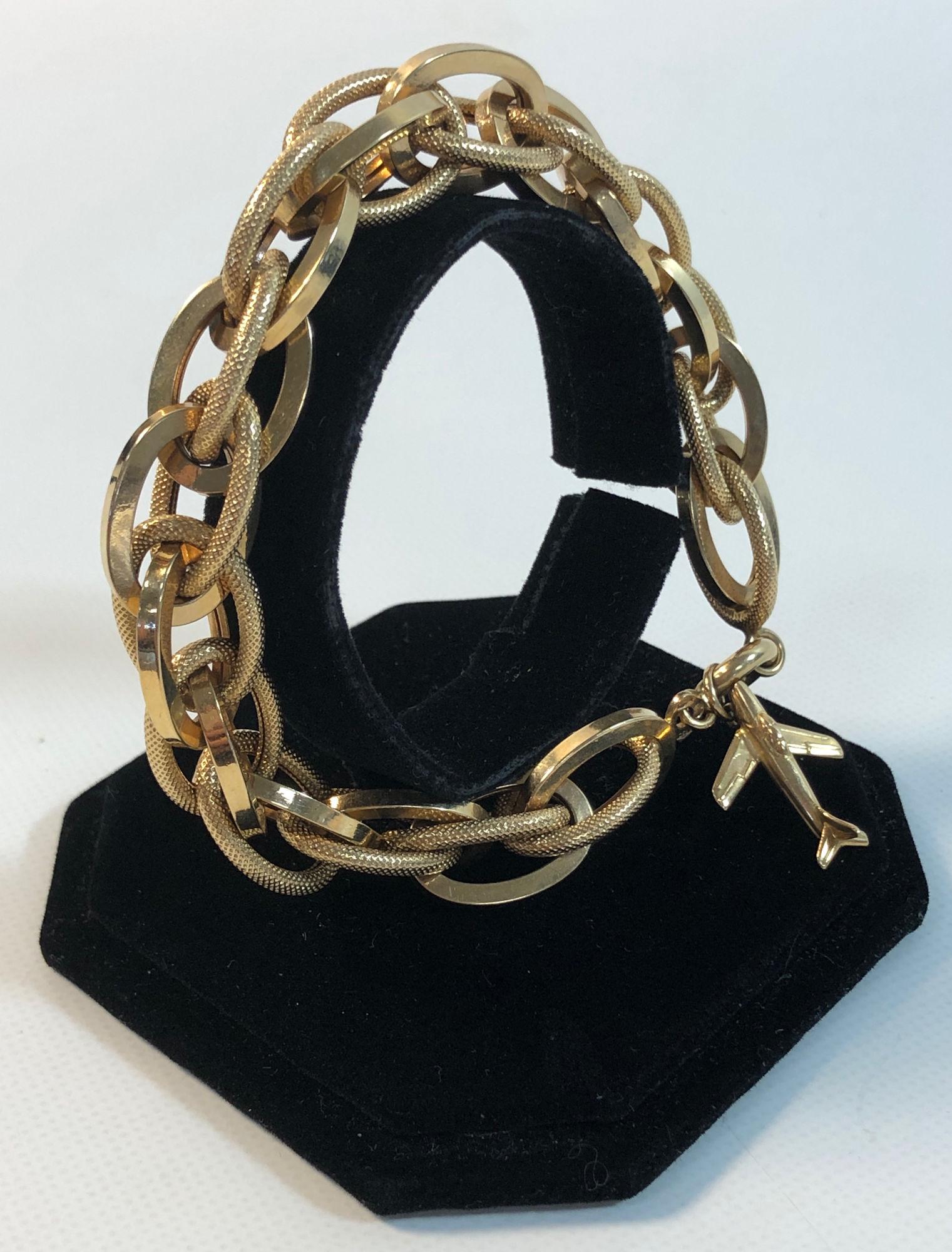 18KT GOLD BRACELET (1 of 6)